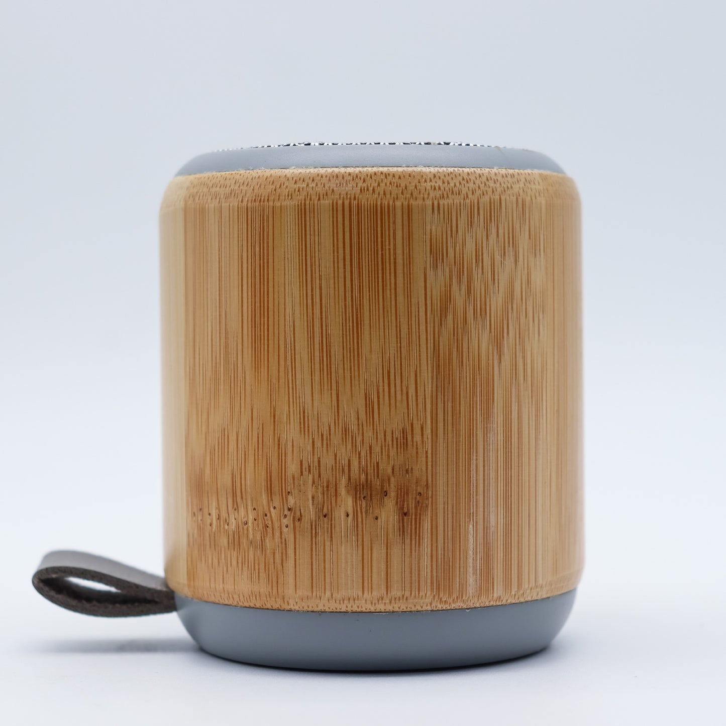Bamboo Eco-friendly Bluetooth Speaker Desktop Mini Portable Bluetooth Speaker with Carabiner Gift Small Speaker